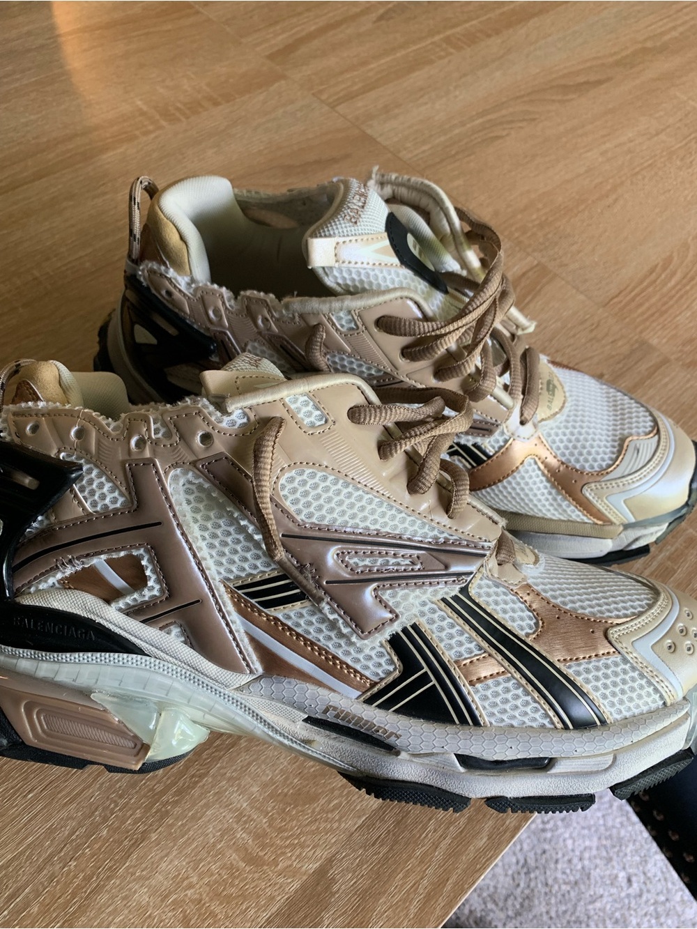 Balenciaga runners